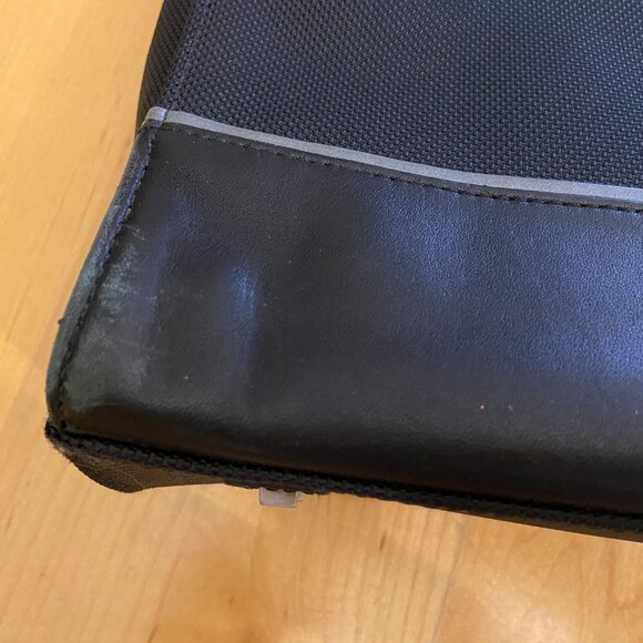 Tumi Elements Ballistic Nylon with Leather Trim Shoulder Bag - Picture 3 of 9